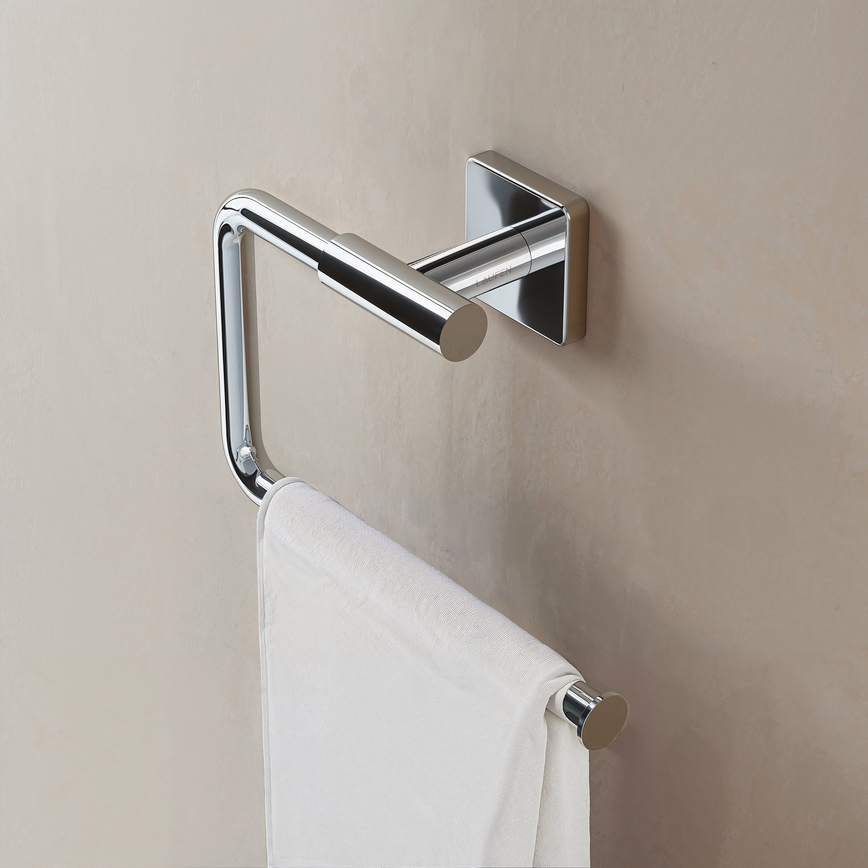 FotoMaak je badkamer compleet met nieuwe accessoires van LAUFEN